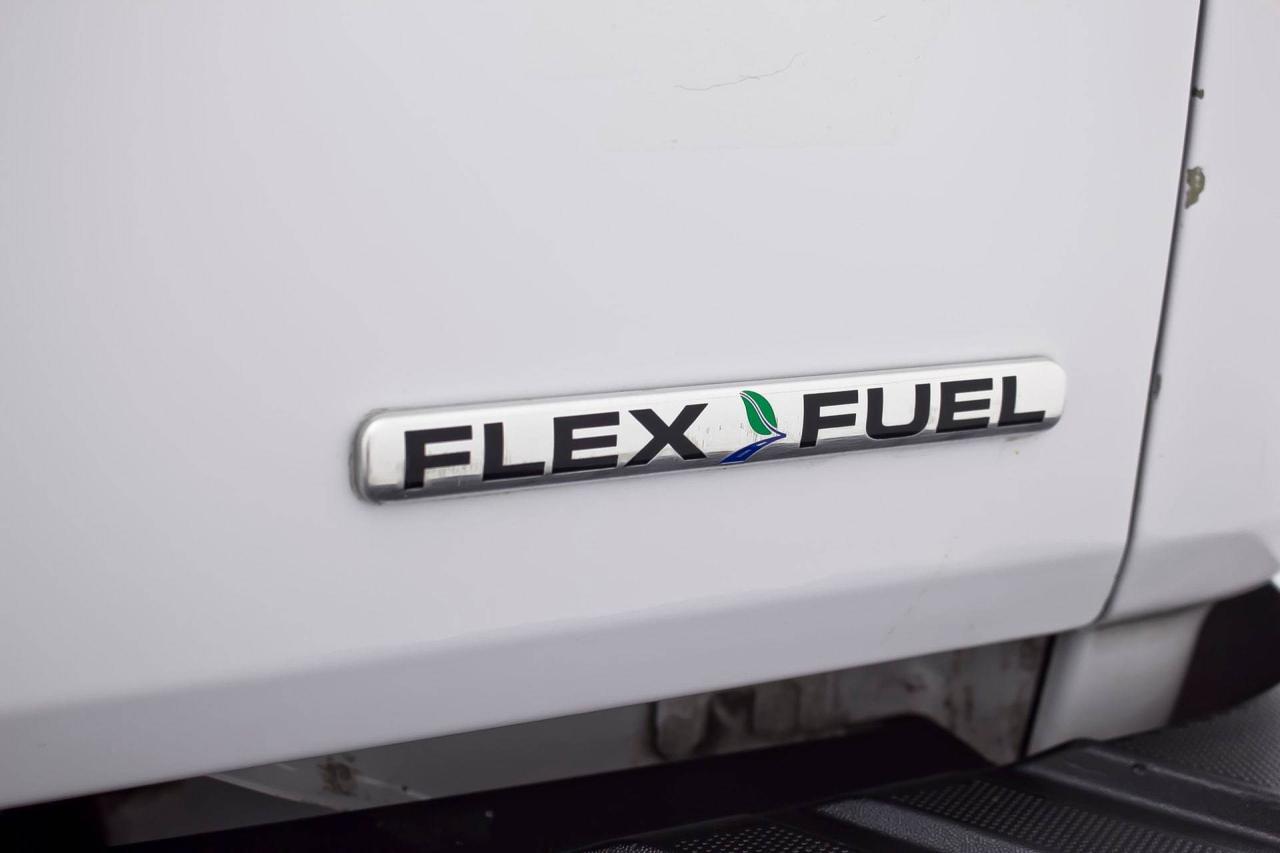 668785