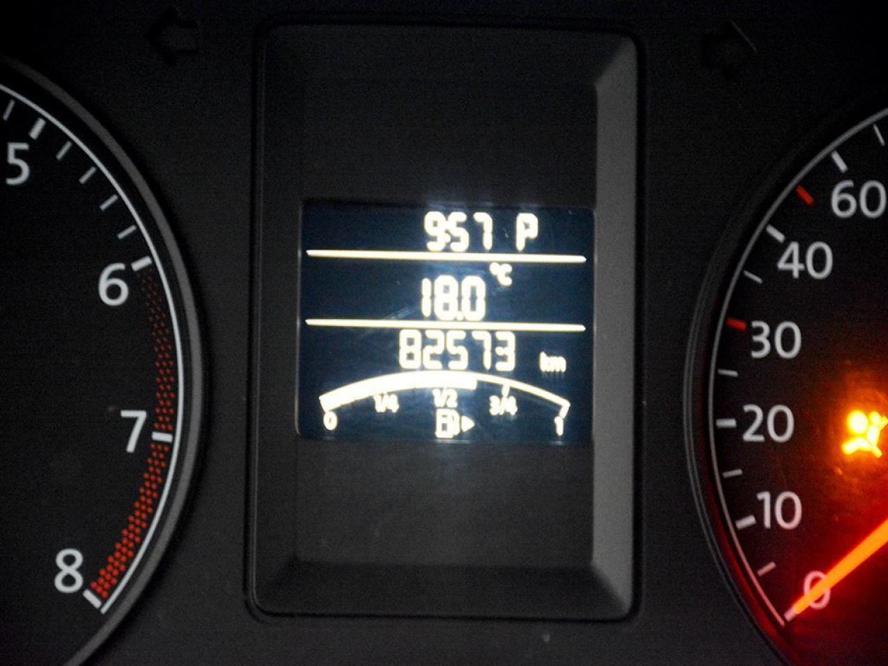 668786