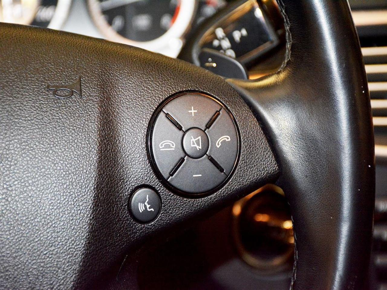 668803