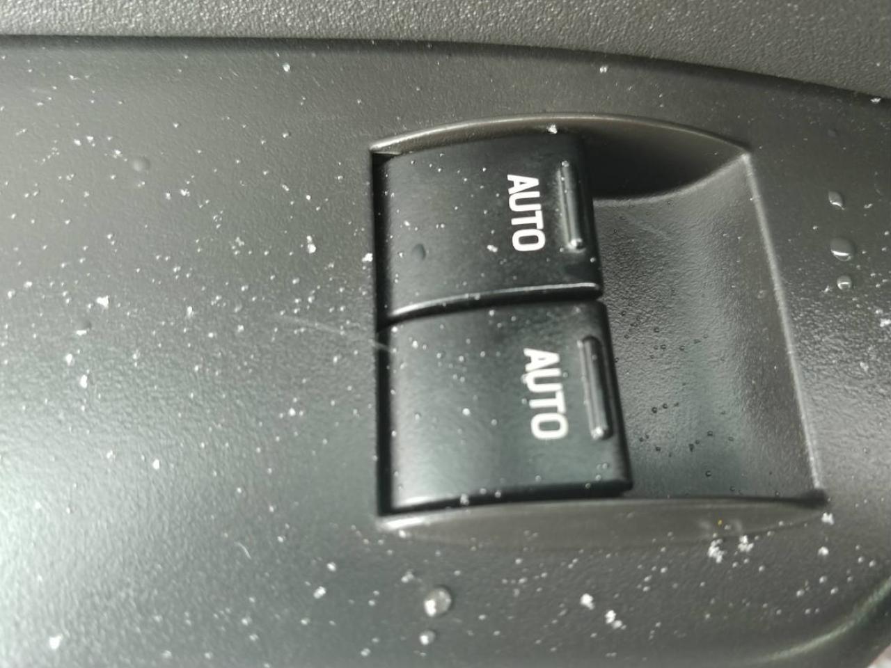 668822