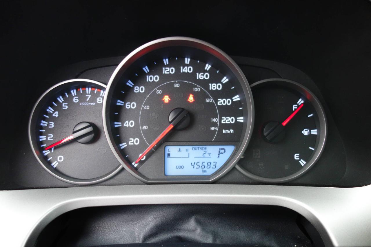 668827
