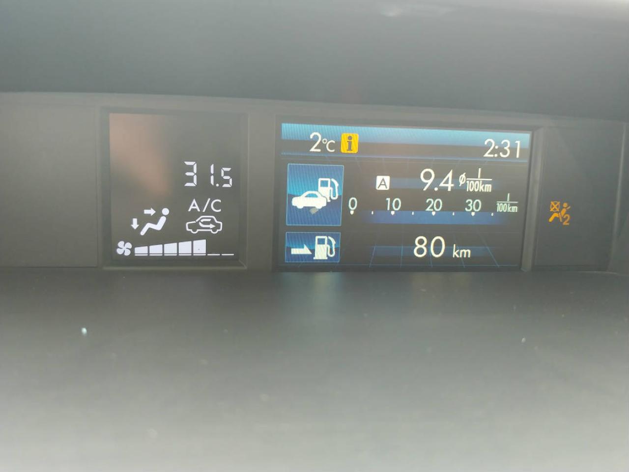 668831