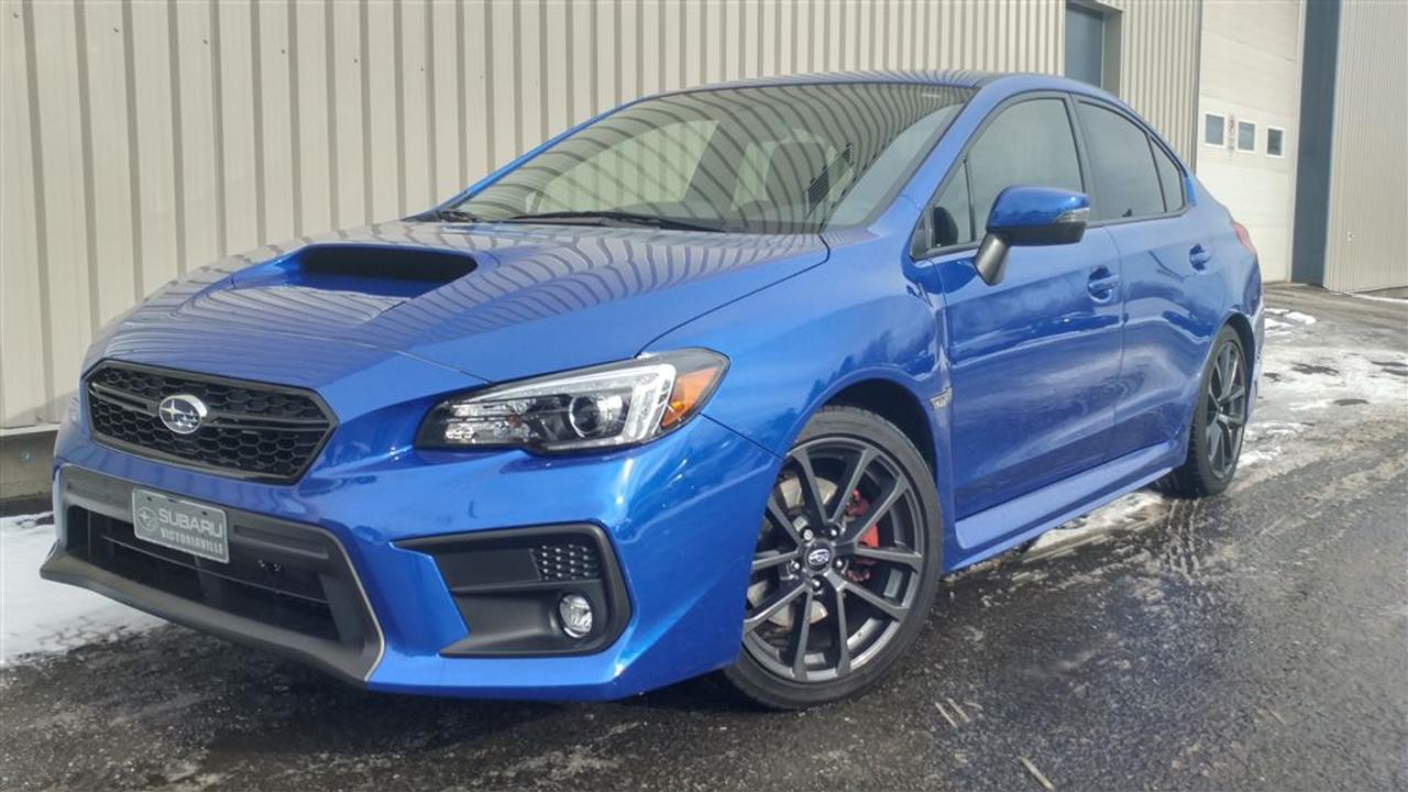 <a href=https://www.subaruvictoriaville.ca/occasion/Subaru-WRX-2018.html>https://www.subaruvictoriaville.ca/occasion/Subaru-WRX-2018.html</a>

** PNEUS DHIVER DUNLOP + VITRES TEINTÉES + PROTECTEUR DE CAPOT ET DAILES AVANT 3M + SYSTÈME DE REPÉRAGE TAG TRACKING + RABAIS POUR DÉMONSTRATEUR ** ENSEMBLE PERFORMANCE RS **     ** VÉHICULE CERTIFIÉ SUBARU ** incluant Garantie Limitée, Privilège déchange, Assistance Routière, Rapport Carproof et Inspection en 152 points approuvé par des techniciens Subaru.    Caractéristiques clés ; Moteur BOXER SUBARU de 2,0 litres à injection directe avec turbocompresseur à double entrée,Transmission manuelle à 6 rapports ou, en option, boîte automatique Sport LineartronicMC avec système SI-DRIVE et palettes de vitesse, Système de détection de véhicules en approche et de surveillance dangle mort Subaru (SRVD), Toit ouvrant vitré électrique, entrebâillant et coulissant, Feux de croisement à DEL à allumage/extinction automatique et feux de route halogènes à réflecteurs multiples, Antibrouillards halogènes à réflecteurs multiples, Siège conducteur à 8 réglages électriques, Clé intelligente avec démarrage par bouton-poussoir, Système infodivertissement et de navigation à écran tactile multigeste haute résolution de 7 po, radio SiriusXMMC/Traffic (abonnement requis), et applications et services STARLINKMC, Système de neuf enceintes Harman Kardon® haut de gamme (incluant caisson de graves) et amplificateur de 440 watts, Jantes en alliage daluminium Enkei de 18 pouces au fini gris fusil. Protection PPTape, Vitres teintées.     Ensemble PERFORMANCE RS : Sellerie avec garnitures en Ultrasuède/cuir, Sièges avant de performance Recaro, Étriers de frein peints en rouge et plaquettes de performance Jurid à lavant.     Garantie supplémentaire et Rapport CarProof disponible pour vous !     ** BALANCE DE GARANTIE DE SUBARU CANADA VALIDE JUSQUEN JUILLET 2022 OU 100 000 KM ** WWW.SUBARUVICTORIAVILLE.CA    English service is also available. You are welcome to contact us by email or call.