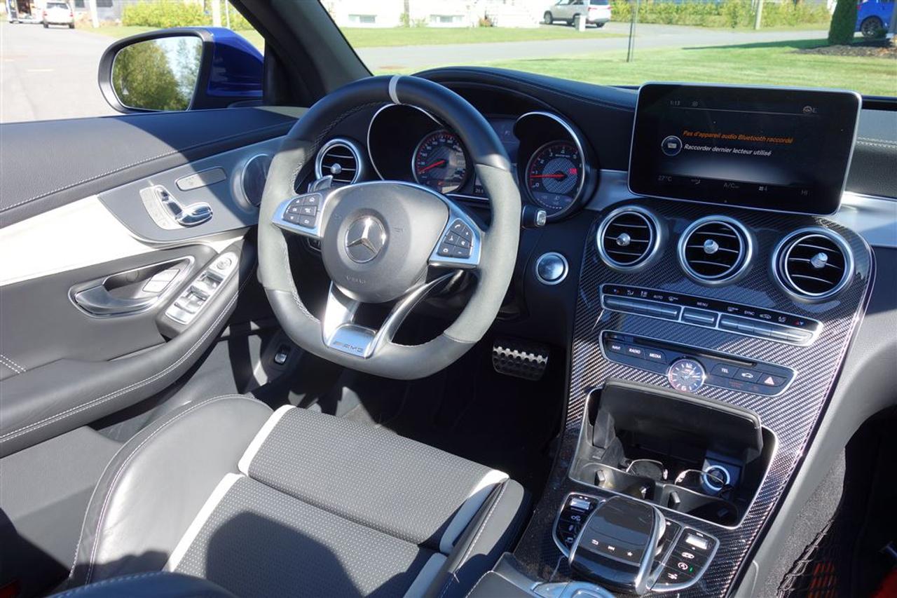 668883.11788529