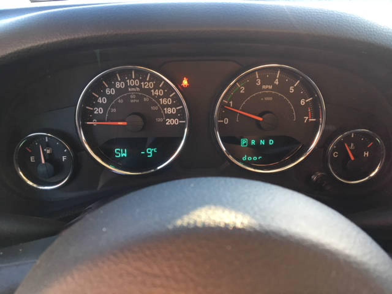 668962
