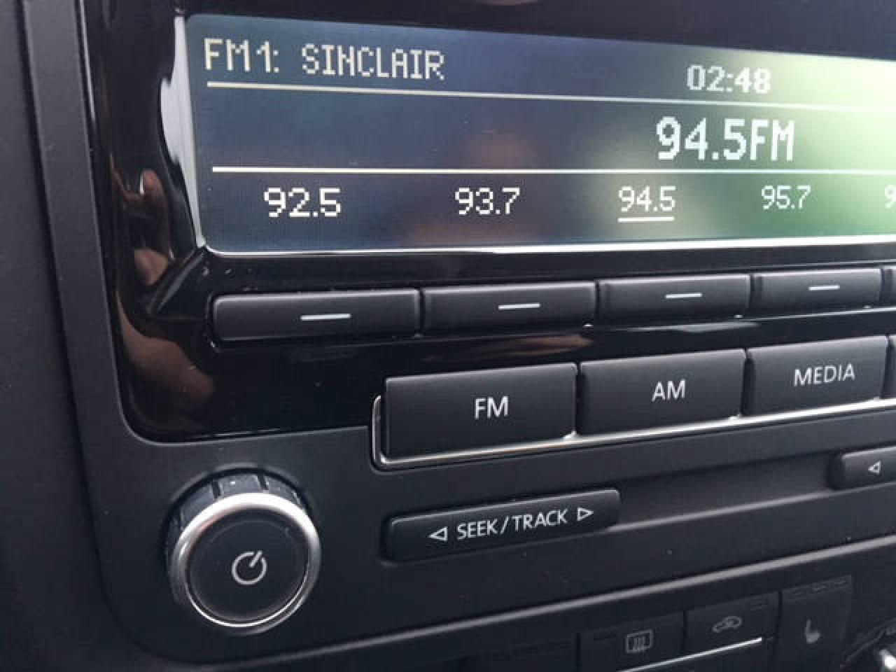668963