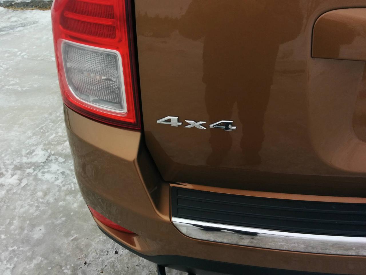 668966
