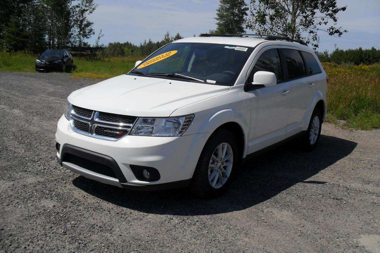<a href=https://www.letoiledodge.com/occasion/Dodge-Journey-2017.html>https://www.letoiledodge.com/occasion/Dodge-Journey-2017.html</a>

BOUTON POUSSOIR - LONGERON DE TOIT - ÉCRAN DE BORD - CLIMATISEUR 2 ZONES - COMMANDES AU VOLANT - PRISE USB - PRISE AUXILIAIRE - 4X4 - AWD 



l Étoile Dodge Chrysler est un concessionnaire 5 étoiles situé à Saguenay (Jonquière). À 10 kilomètres de Chicoutimi et 30 kilomètres d Alma (Lac St-Jean). Nous avons un vaste inventaire pour combler tous vos besoins; que ce soit un camion avec moteur V8, V6 ou Diesel, VUS, berline, compacte, familiale, AWD, 4x4, sportive, convertible ou minifourgonnette.
Nous offrons également du crédit 2e ou 3e chance. 
Visitez notre salle de montre virtuelle au : www.letoiledodge.ca