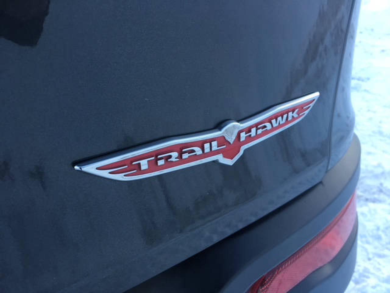 668977