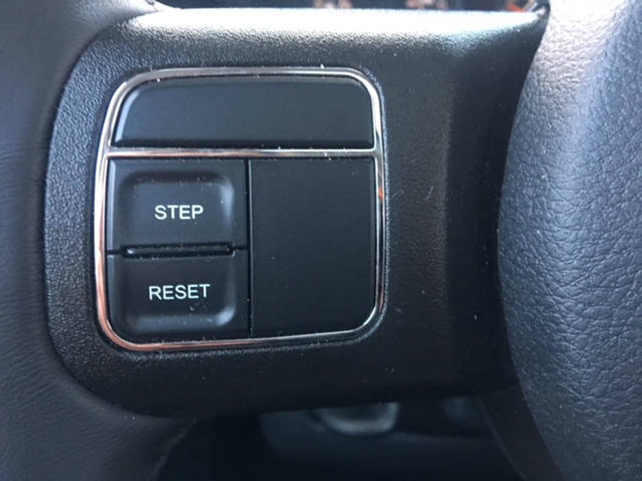 668981.11790477