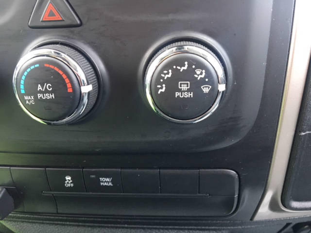 668986