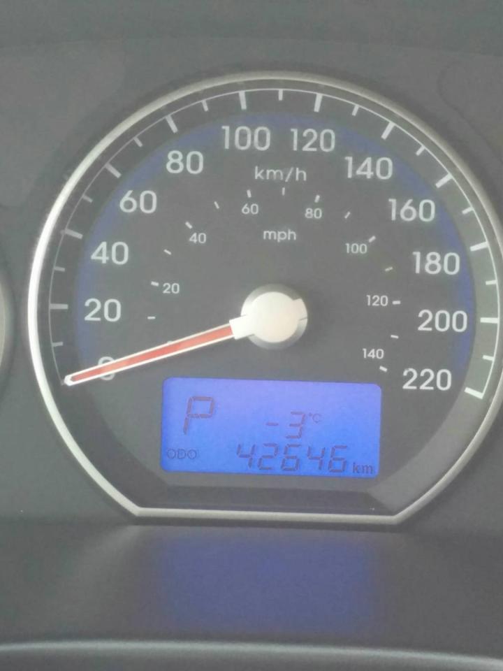 668992