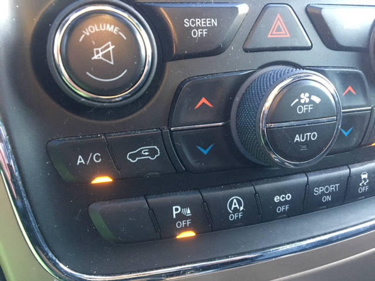 668994.11790884