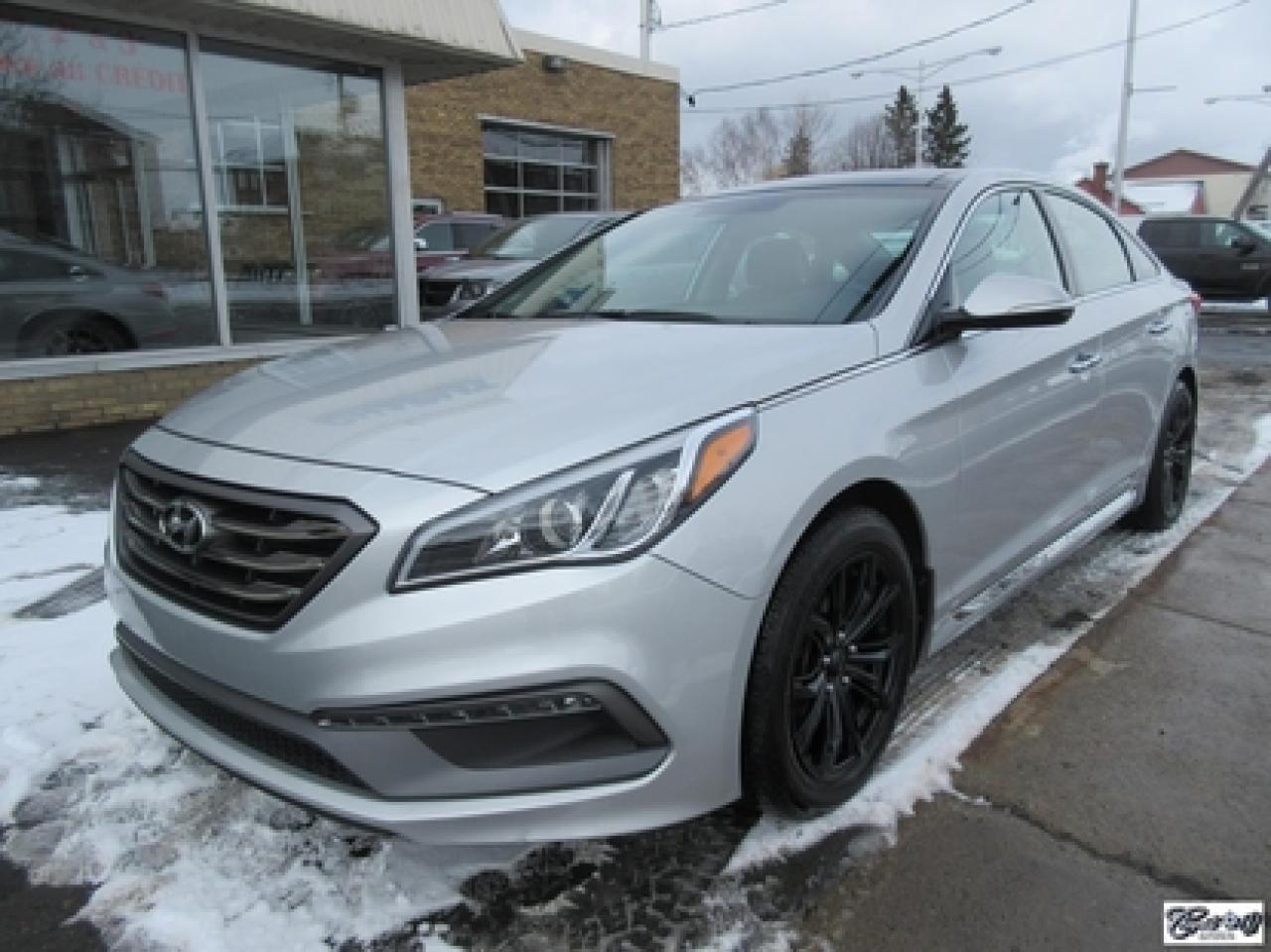 Used 2016 Hyundai Sonata Sport Tech for sale in Varennes, QC