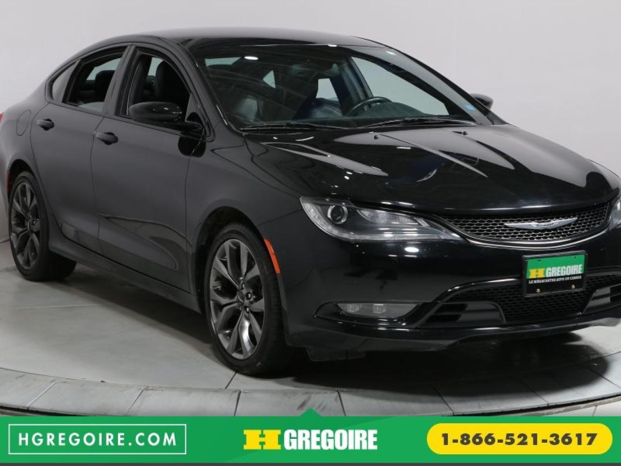 Used 2015 Chrysler 200 S AWD A/C CAM DE for sale in St-Léonard, QC