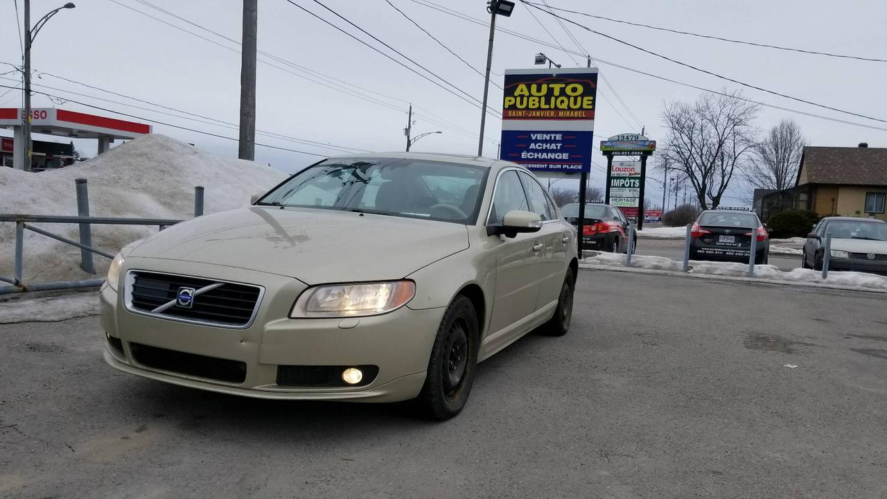 <a href=https://www.autoaubaine.com/Volvo-S80-c7023995.html>https://www.autoaubaine.com/Volvo-S80-c7023995.html</a>

Volvo S80 3.2 AWD 2008, automatique, 136,700km, intérieur en cuir, bancs chauffants, technology pack (lane guidance, cruise adaptif, city safety, surveillance des angles morts, 8 roues (4 roues hiver, 4 mags été). Jamais accidenté, entretenu chez Volvo.

Ce vehicule est situé au 13459 Curé Labelle à Mirabel, Saint-Janvier.

Notre site situé à Laval vous offre tous les soins requis pour votre nouveau véhicule sous un même toit : Mécanique  à taux réduit si vous achetez un véhicule chez nous, des rabais sur lesthétique ainsi la teinte de vitres, débosselage sans peinture, carrosserie, remplacement de pare-brise et bien plus.

Tous nos véhicules ont un rapport dinspection détaillé, sont soigneusement préparés.

Nous vous offrons le financement 1ère, 2ème et 3ème chance au crédit ainsi que la politique du meilleur prix garanti !

Osez comparer. Avant dacheter venez rencontrer notre personnel dynamique dans un environnement sans pression. Notre mission est de vous trouver le véhicule de votre choix, selon vos critères ! Si nous ne lavons pas, nous pouvons vous le trouver ! Frais de préparation en sus.

Se habla Español !

Ce vehicule est situé au 13459 Curé Labelle à Mirabel, Saint-Janvier.

Notre site situé à Laval vous offre tous les soins requis pour votre nouveau véhicule sous un même toit : Mécanique  à taux réduit si vous achetez un véhicule chez nous, des rabais sur lesthétique ainsi la teinte de vitres, débosselage sans peinture, carrosserie, remplacement de pare-brise et bien plus.

Tous nos véhicules ont un rapport dinspection détaillé, sont soigneusement préparés.

Nous vous offrons le financement 1ère, 2ème et 3ème chance au crédit ainsi que la politique du meilleur prix garanti !

Osez comparer. Avant dacheter venez rencontrer notre personnel dynamique dans un environnement sans pression. Notre mission est de vous trouver le véhicule de votre choix, selon vos critères ! Si nous ne lavons pas, nous pouvons vous le trouver ! Frais de préparation en sus.

Se habla Español !