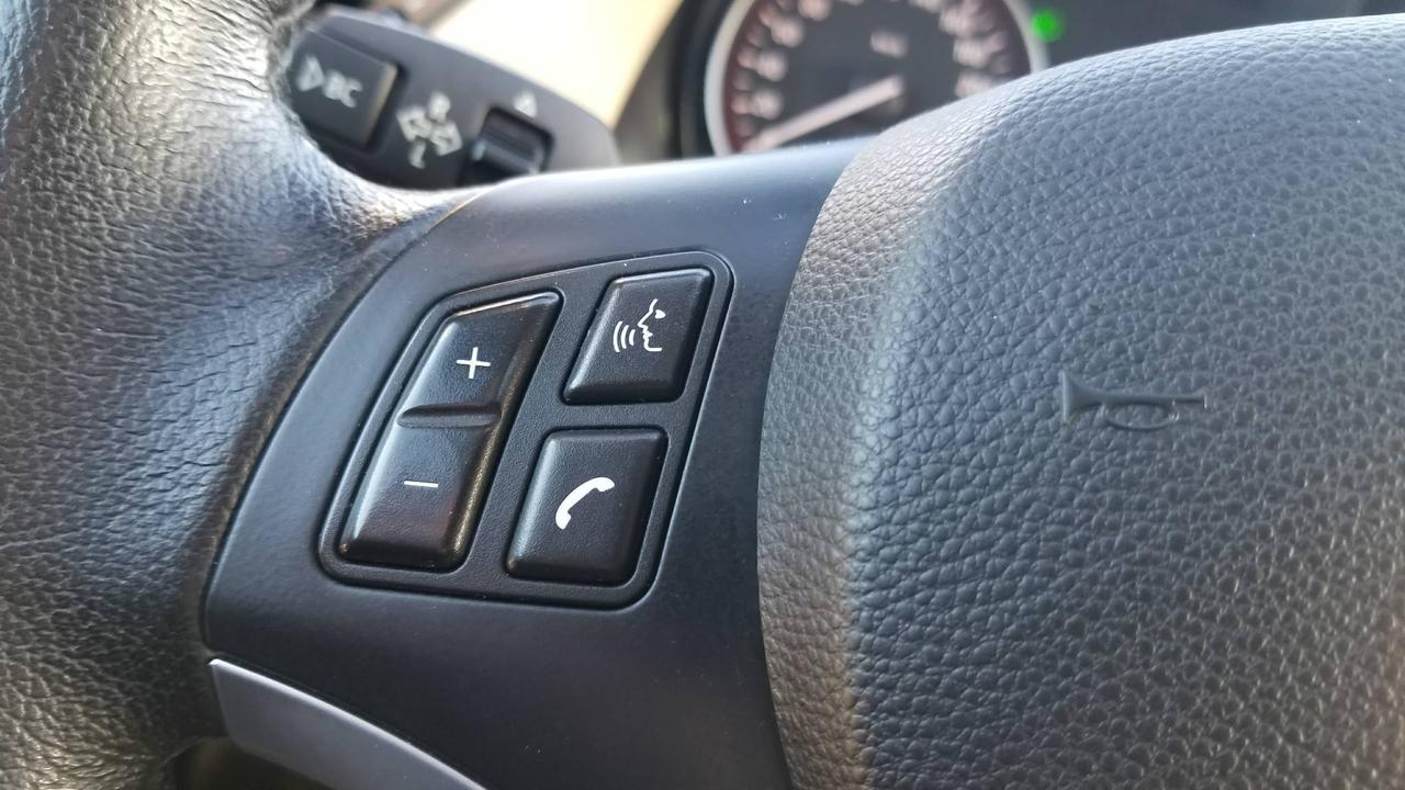 669372.11802125