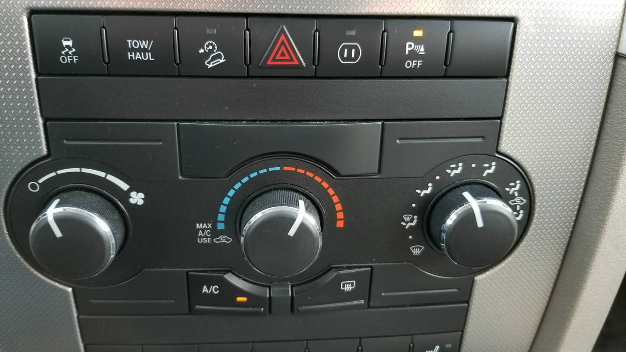 669383.11802318