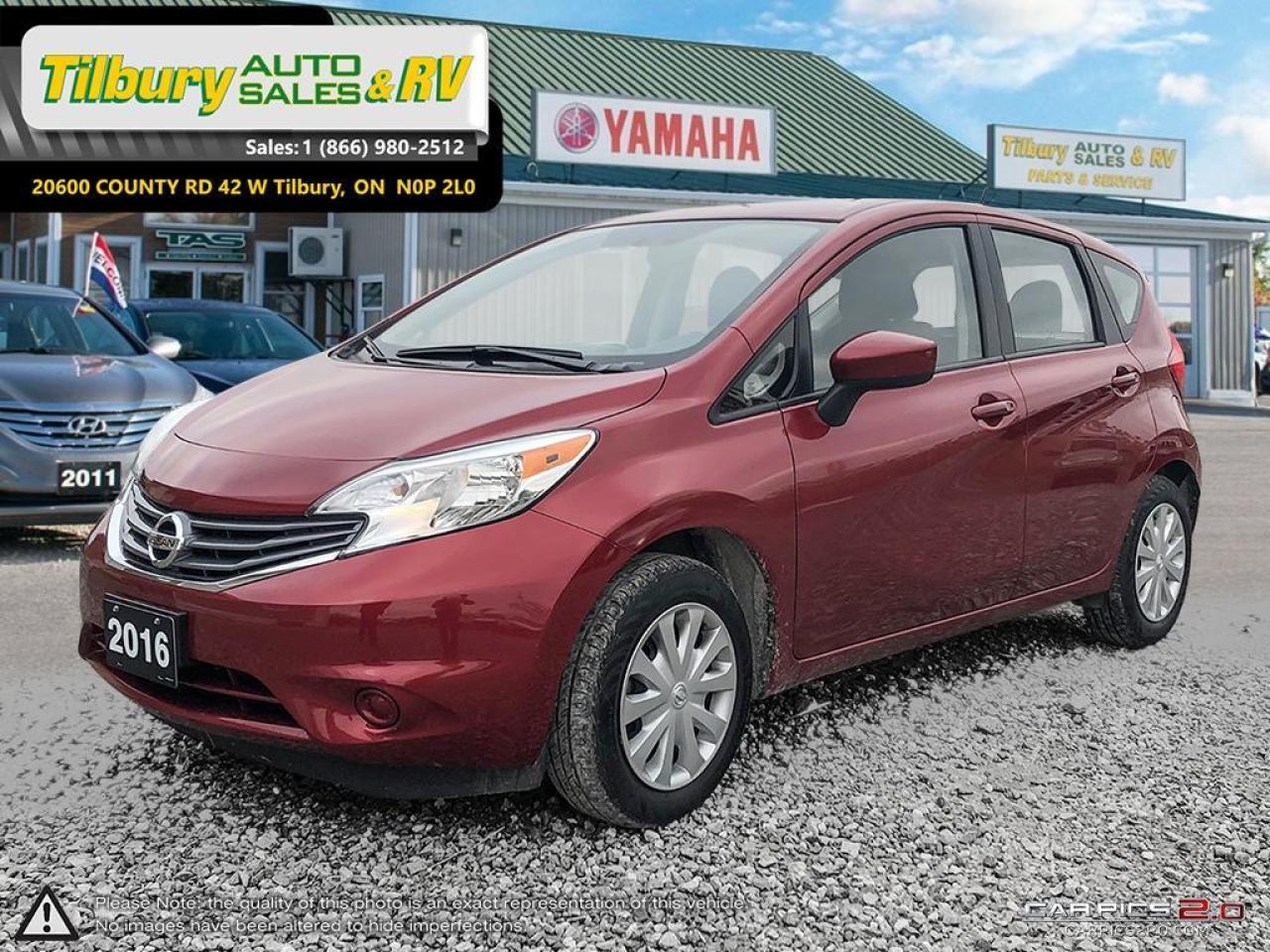 Used 2016 Nissan Versa Note 1.6 SV (CVT). REVERSE CAM, CLEAN. for sale in Burlington, ON