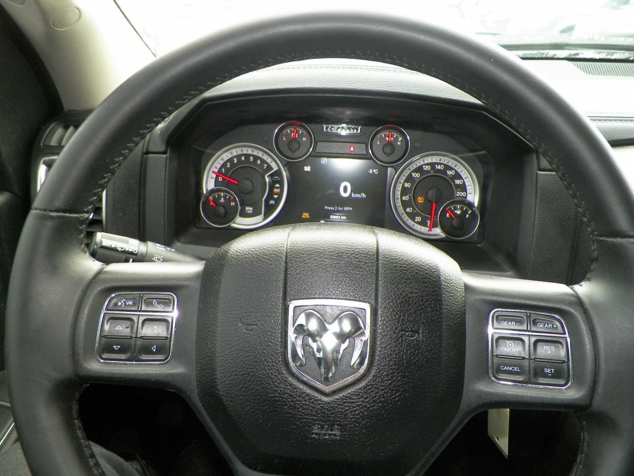 669963
