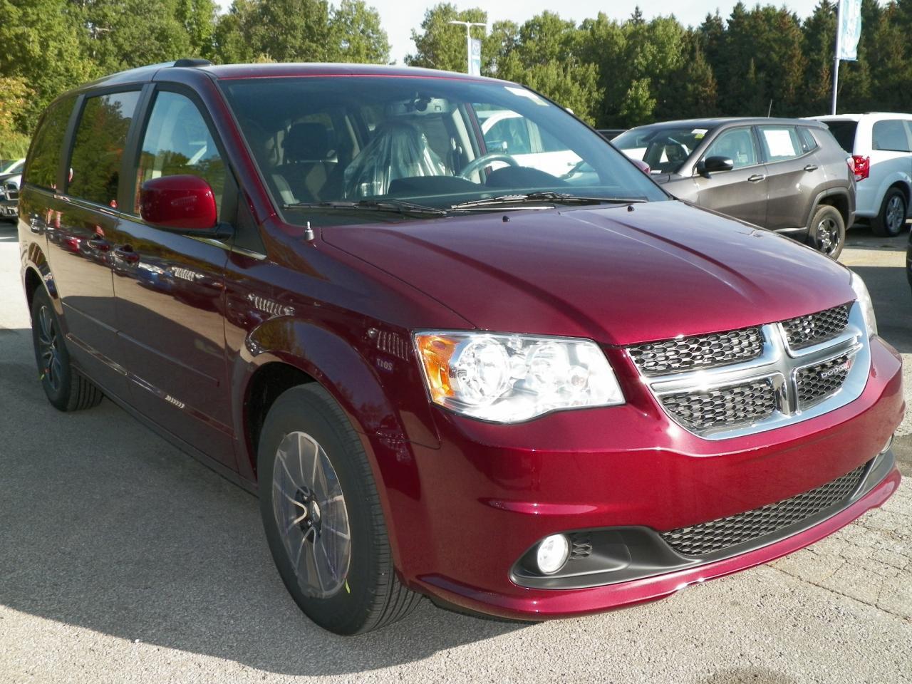 Used 2017 Dodge Grand Caravan SXT PREMIUM PLUS for sale in Owen Sound, ON