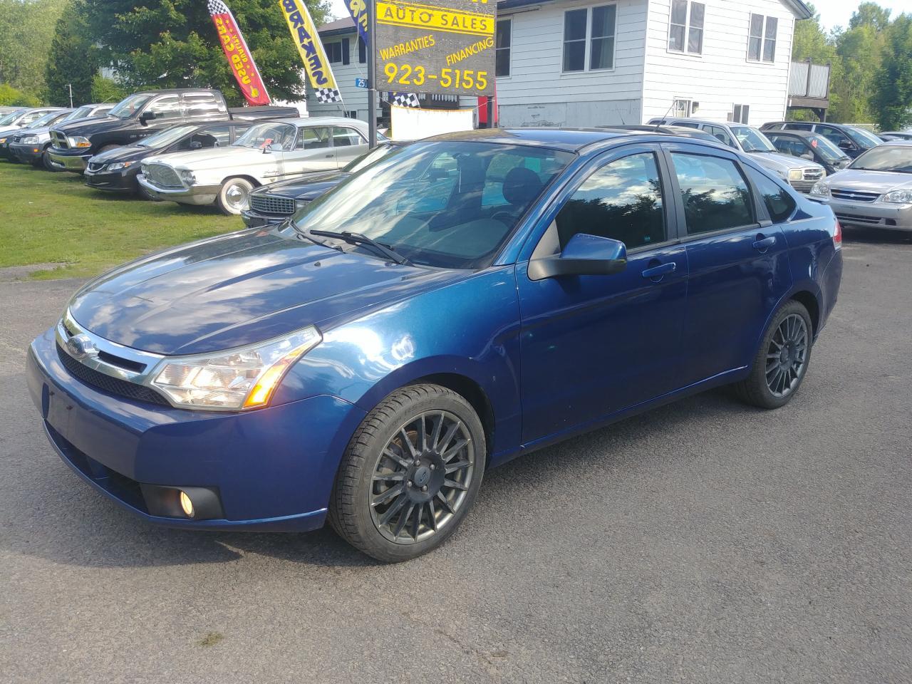 2009 ford focus 4 cyl automatic transmission pw pl crusie tilt air conditioning pm runs and drives great certifed $ 4695