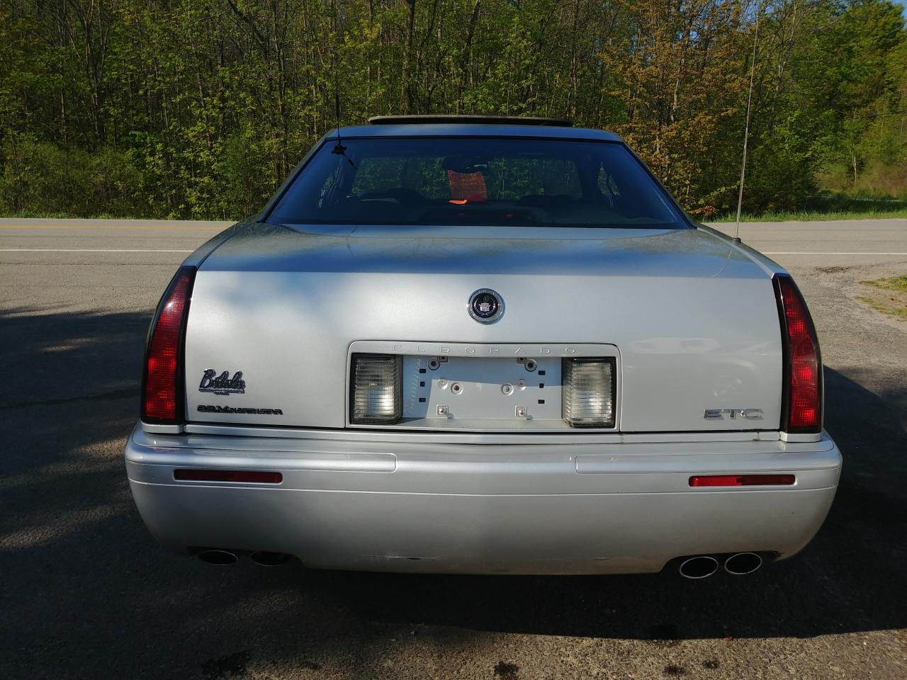 670348.11819333