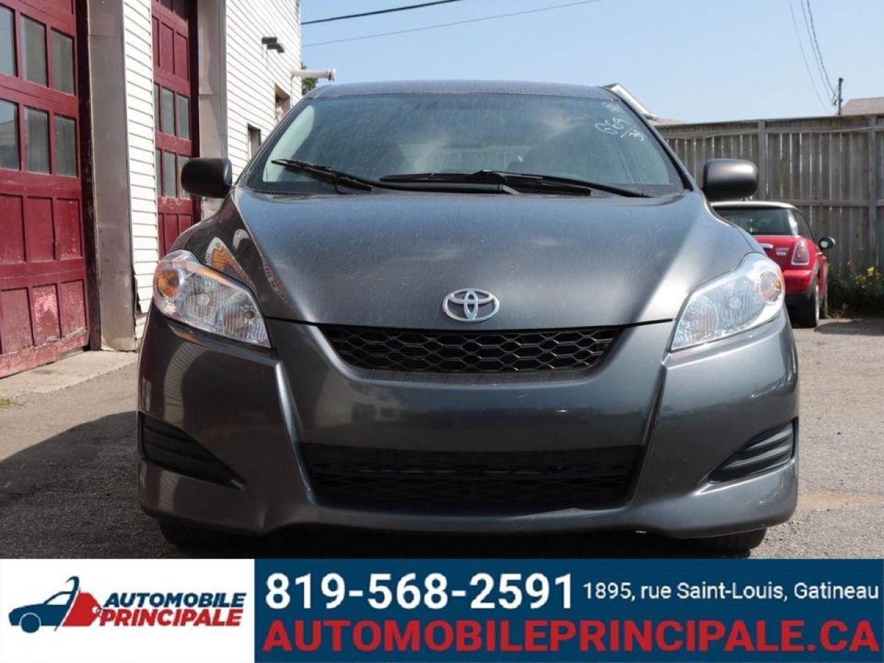 Used 2012 Toyota Matrix  for sale in Gatineau, QC