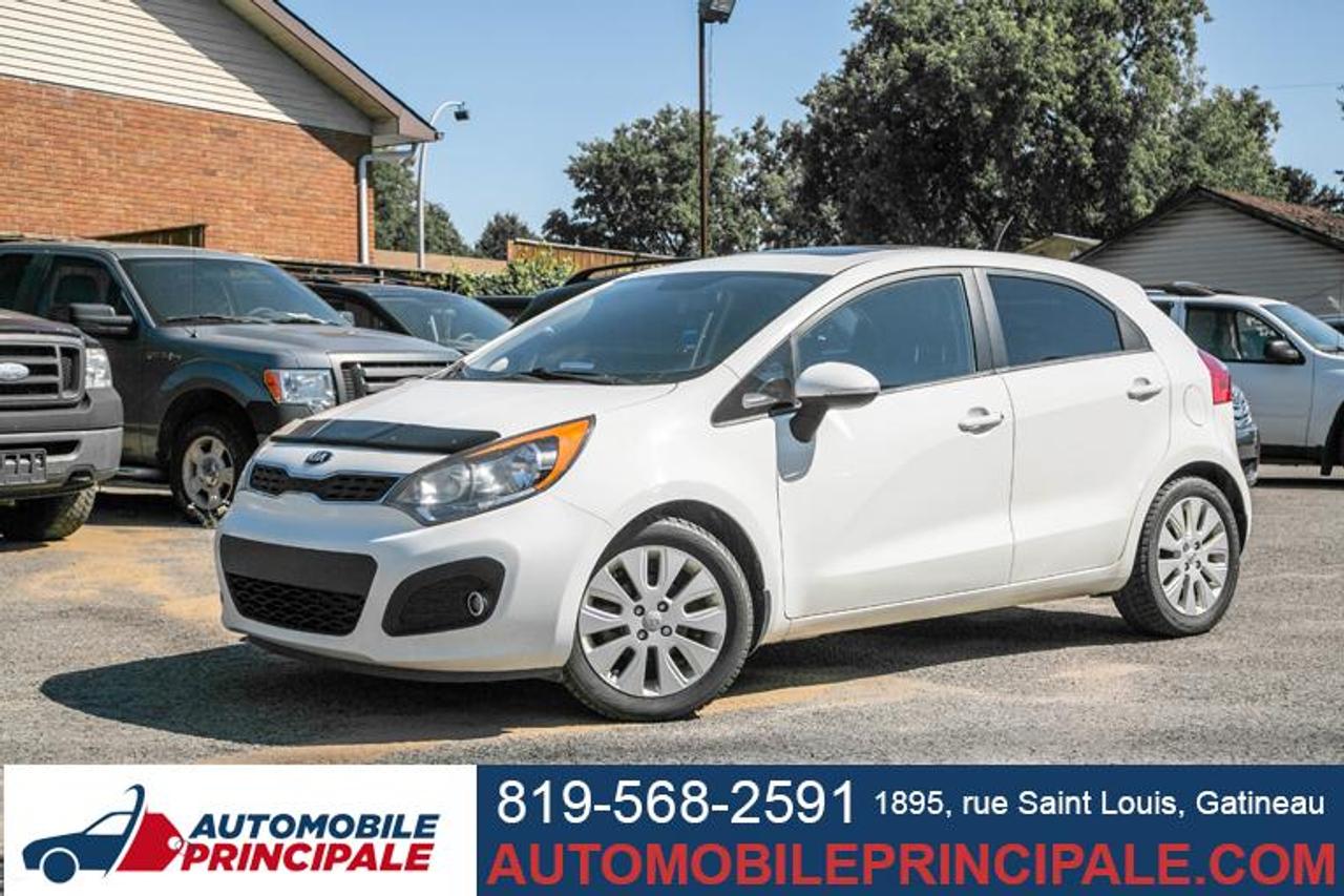 2013 for under 5k? Awesome package, ex comes with bluetooth, heated seats, alloy wheels, cruise, steering controls, sunroof, fog lamps and so much more to be desired. Stop in and see it or give us a call for more info! All of our vehicles are sold with either a Quebec Safety or an Ontario Safety! All of our vehicles are sold with a 30 day complete warranty! Shop with confidence! Check out our website for many more great deals www.automobileprincipale.caTous nos v?hicules sont vendus avec une Inspection (safety) Qu?bec ou une Inspection (safety) Ontario! Tous nos v?hicules sont vendus avec une garantie compl?te de 30 jours! Magasinez en toute confiance! Consultez notre site Web pour de nombreuses autres aubaines www.automobileprincipale.ca