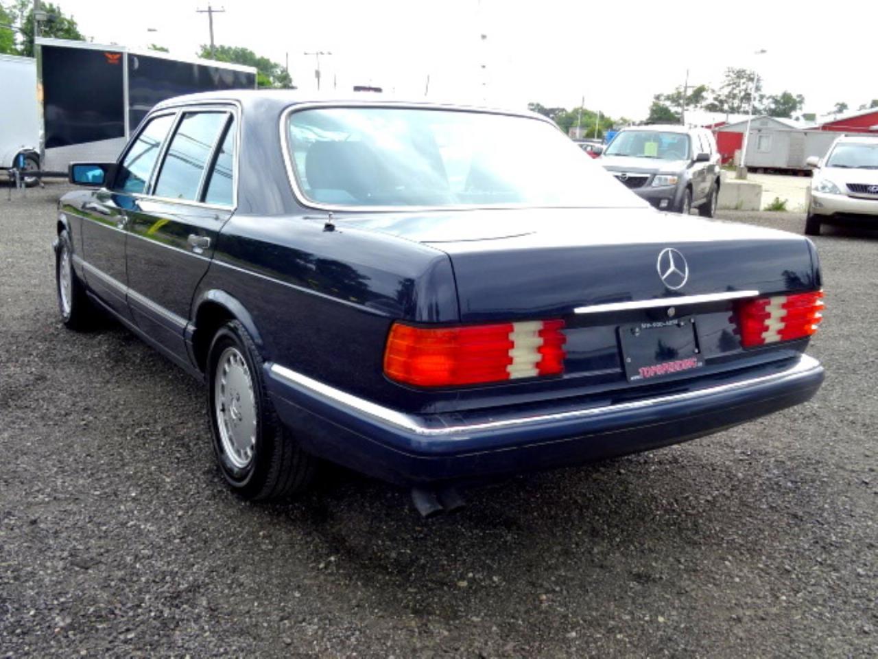 670477