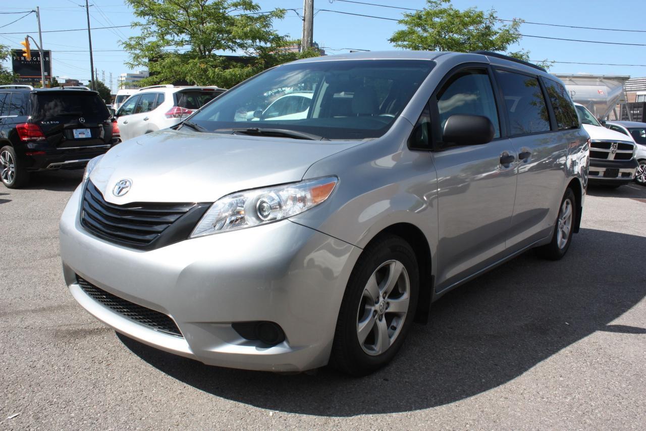 Used 2015 Toyota Sienna LE | ACCIDENT FREE | CANADIAN for sale in Toronto, ON