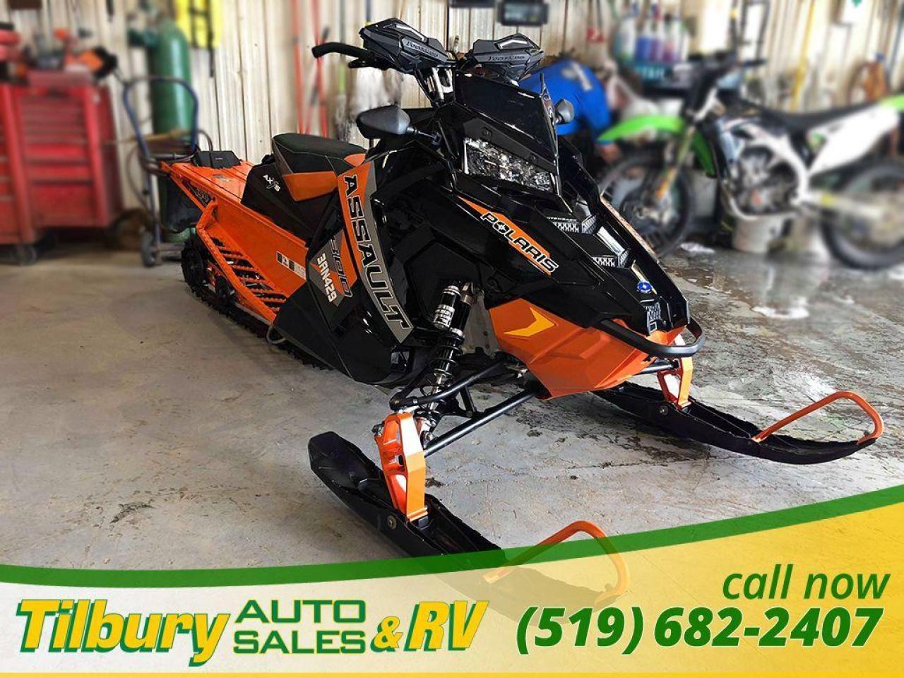 Used 2017 Polaris Assault STUDDED TRACK! for sale in Tilbury, ON