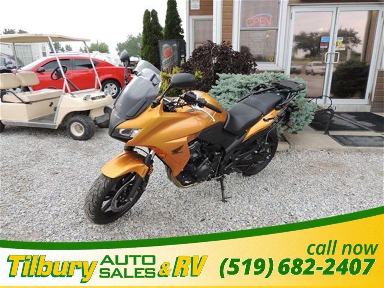 <p>2010 Honda CBF 1000 Not shown But included are Removable Saddle Bags Year: 2010 Honda CBF 1000 Top speed: 154mph Production date: Engine capacity: 998cc Power: 114bhp Torque: 71lb ft Weight: 220kg Seat height: 795mm Fuel capacity: 19L 0-60: 3.7 seconds Tank range: 170 Miles This unit is ready to ride and priced right so with summer on its way dont miss out on this great deal. Information, prices and availability subject to change. Please contact our sales staff for the most accurate and updated information. Mileage recorded at time of website listing. * While every reasonable effort is made to ensure the accuracy of this vehicle information & photos, we are not responsible for any errors or omissions contained on these pages. Please verify any information in question with a dealership sales representative Serving, Windsor, Essex,Tilbury, Chatham, Blenheim, Rodney, St. Marys, St. Thomas, Leamington, Harrow, Amherstburg, Kingsville, Wheatley, Belle River, Lakeshore, Wallaceburg, Sarnia,London, Lambton, Lambton County, Lambeth, Essex County, Middlesex, Middlesex County, Rodney, Dresden,Thamesville,Lasalle,Watford,Ailsa Craig,Glencoe,Alvinston,Parkhill,Strathroy,Mt.Brydges,West Lorne,Dutton,Aylmer,Honda,Honda Bike, Honda CBF1000 Motor Cycle,Honda Road Bike,Honda Road Bike,Honda Road Bike,Honda Street Bike,street bike,Street Bike.Barrie,Parry Sound,Owen Sound,Godrich,Oshawa,Peterborough,Belleville,Oshawa,Northbay,Huntsville,Sault Ste Marie,Port Elgin,Kitchener,Hamilton,Kingston,Bancroft,Elliot Lake,Sudbury,Gravenhurst,Bracebridge,Niagara Falls,Niagara On The Lake,Orillia,</p>