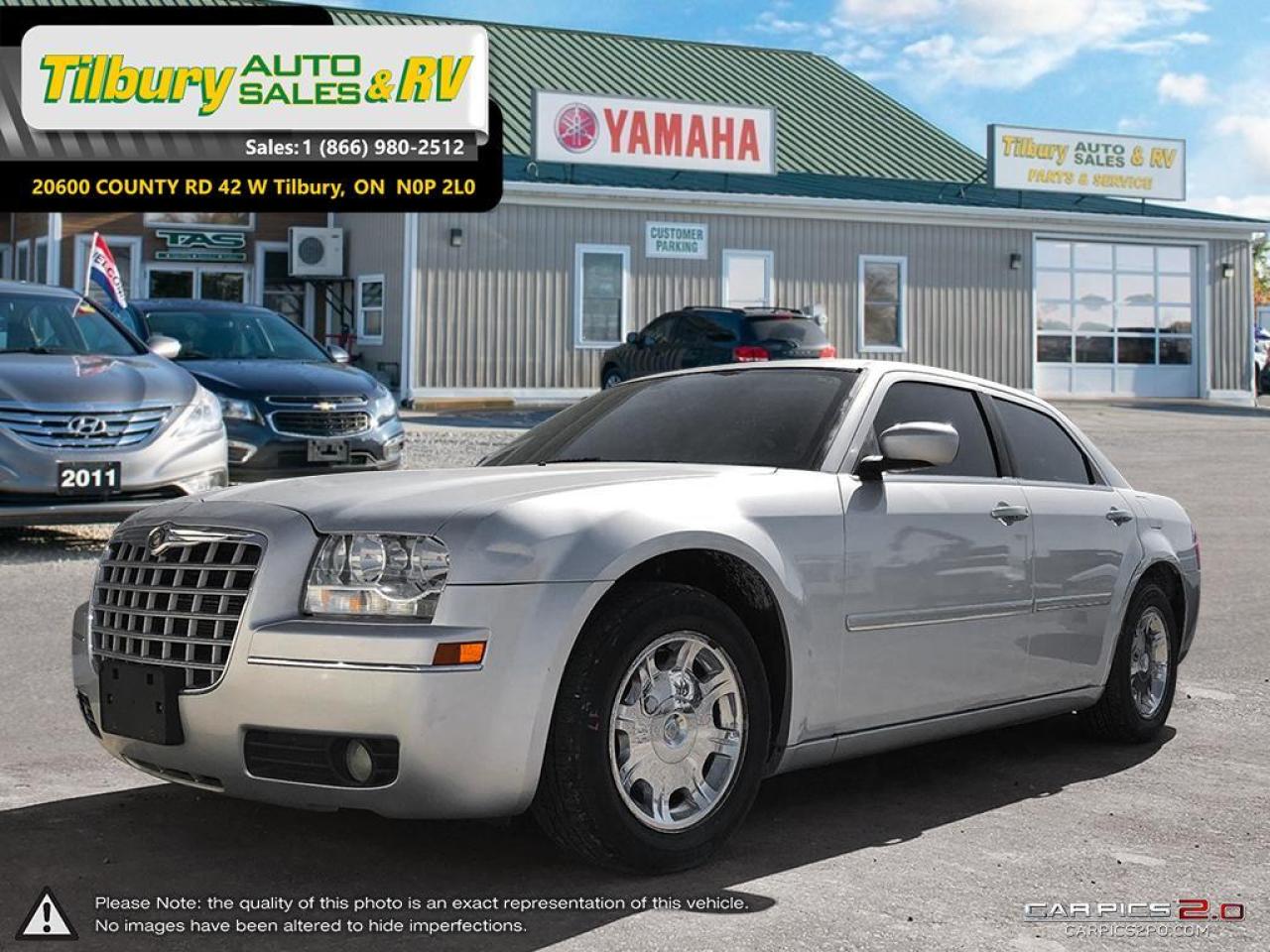 Used 2005 Chrysler 300 LOW KMS!!!! ***AS IS***  CHROME RIMS for sale in Tilbury, ON