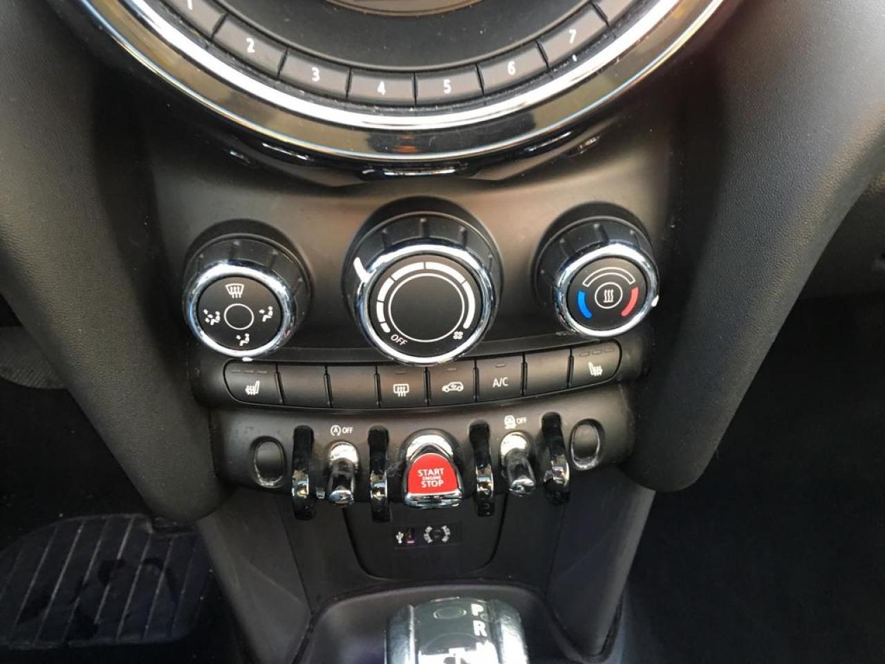 670633