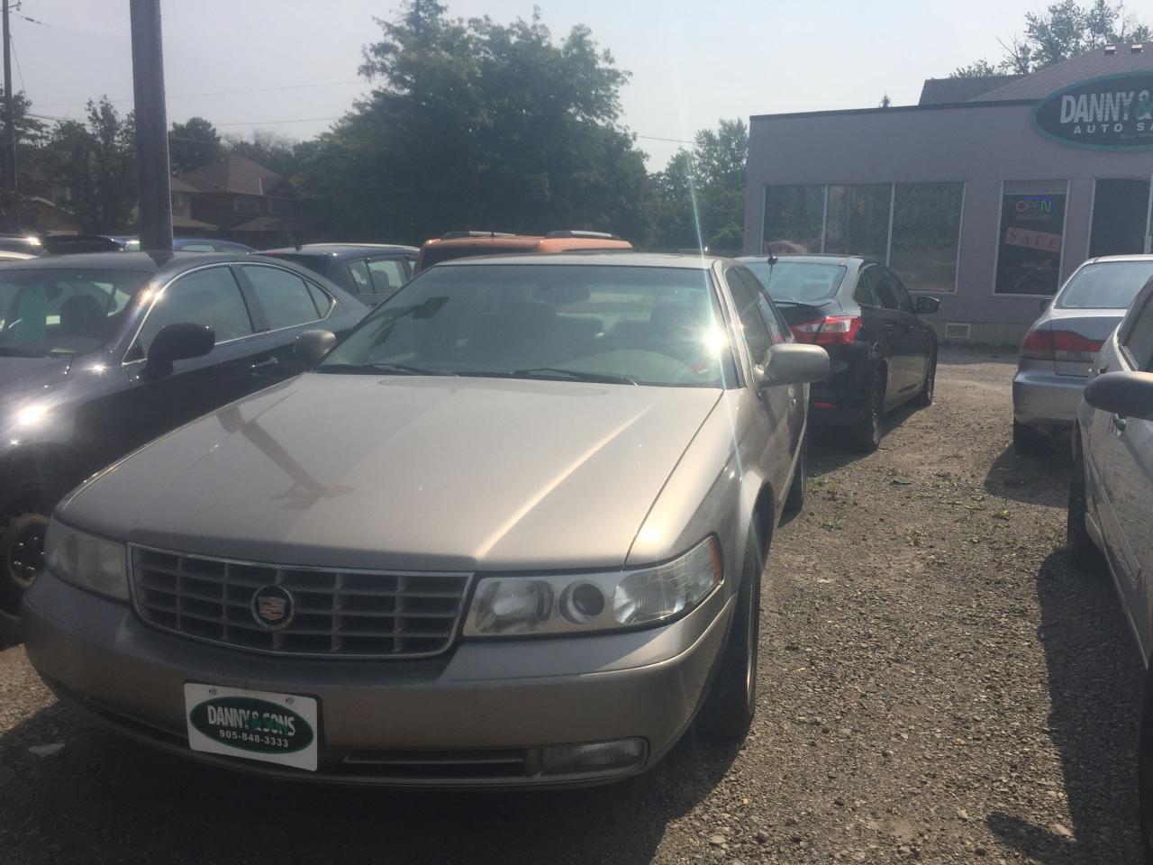 Used 2004 Cadillac Seville Touring STS for sale in Oakville, ON