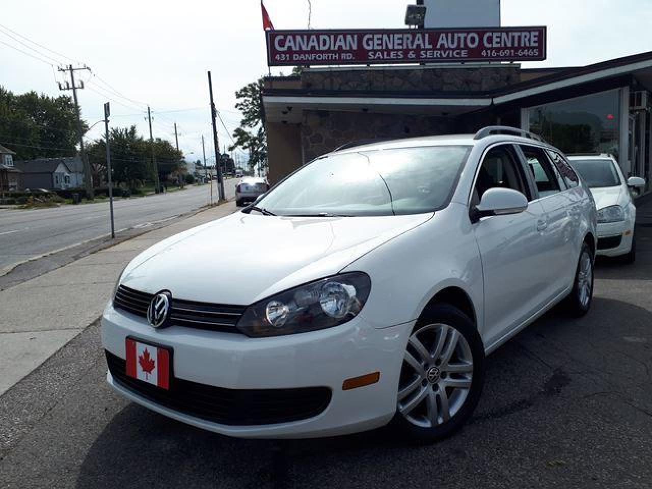 Used 2011 Volkswagen Golf Wagon Trendline for sale in Scarborough, ON