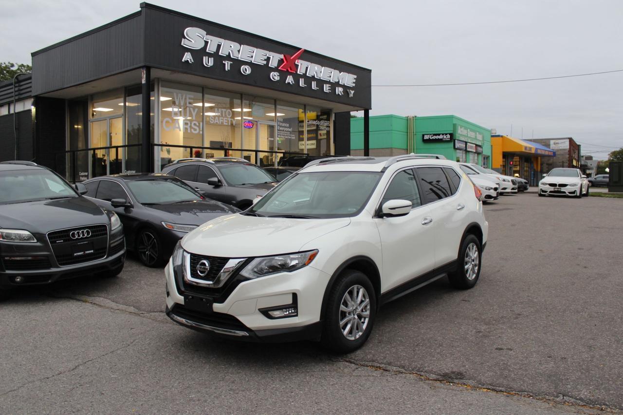 Used 2017 Nissan Rogue SV for sale in Markham, ON