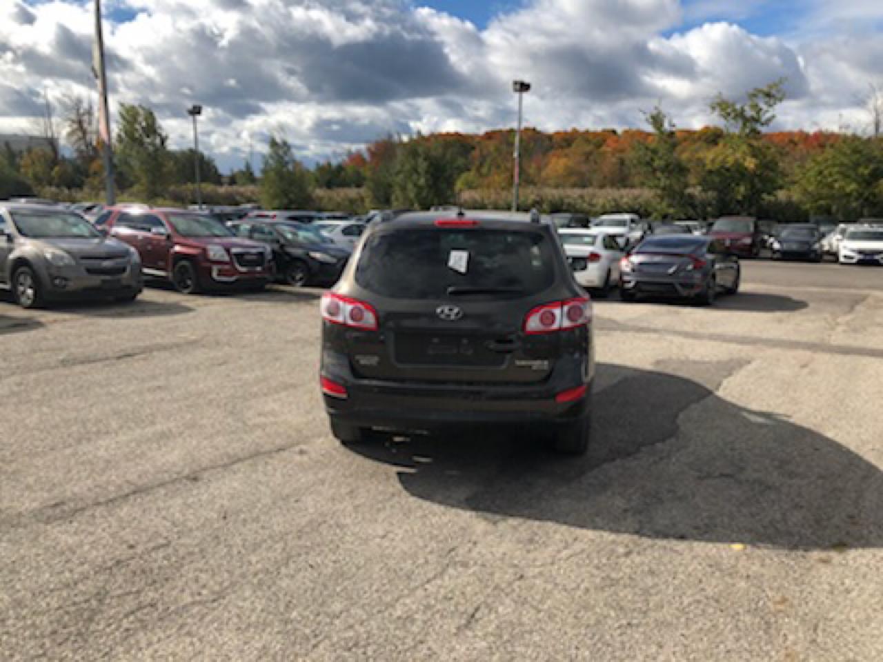 670983.11831036