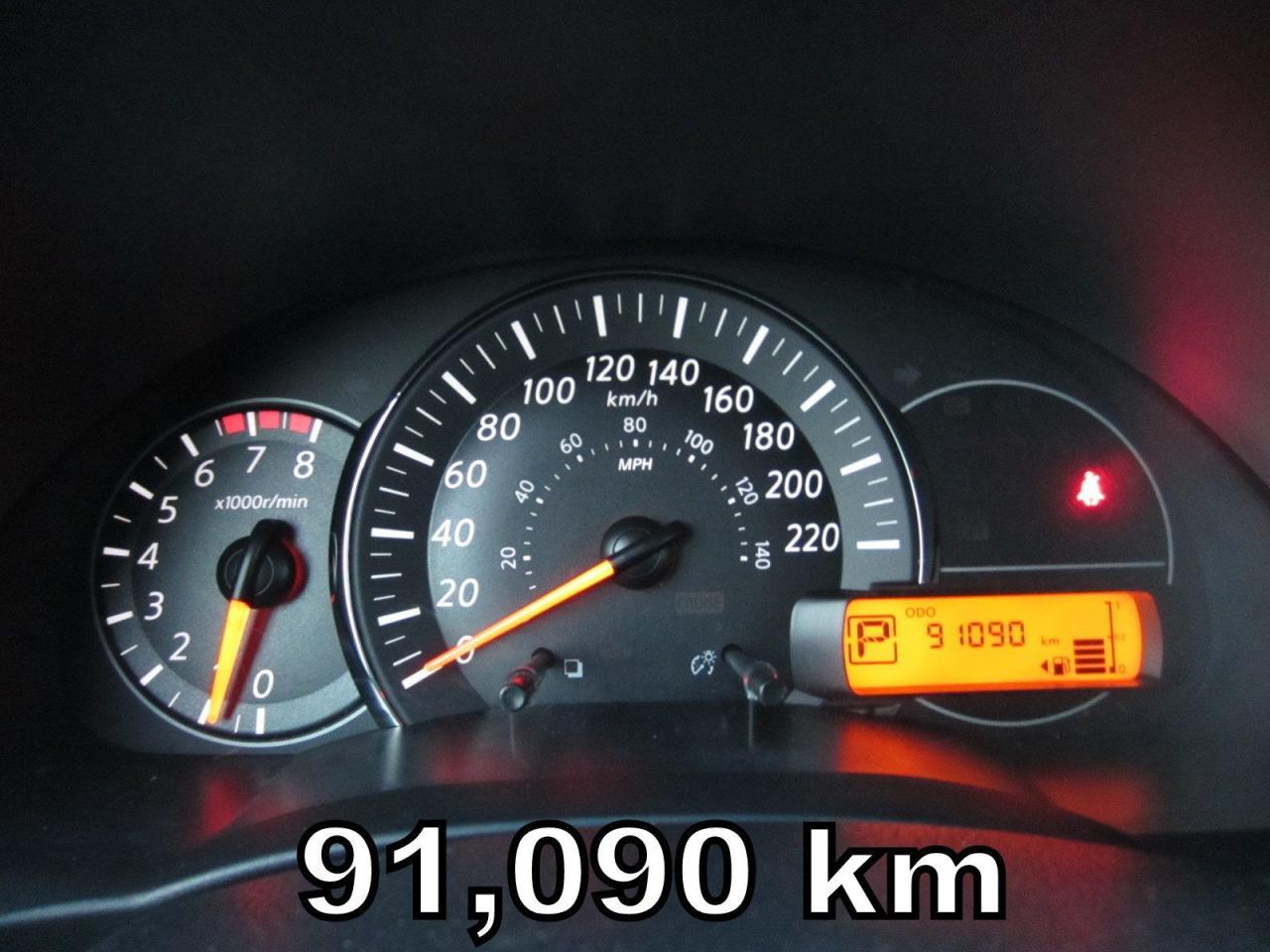 671047