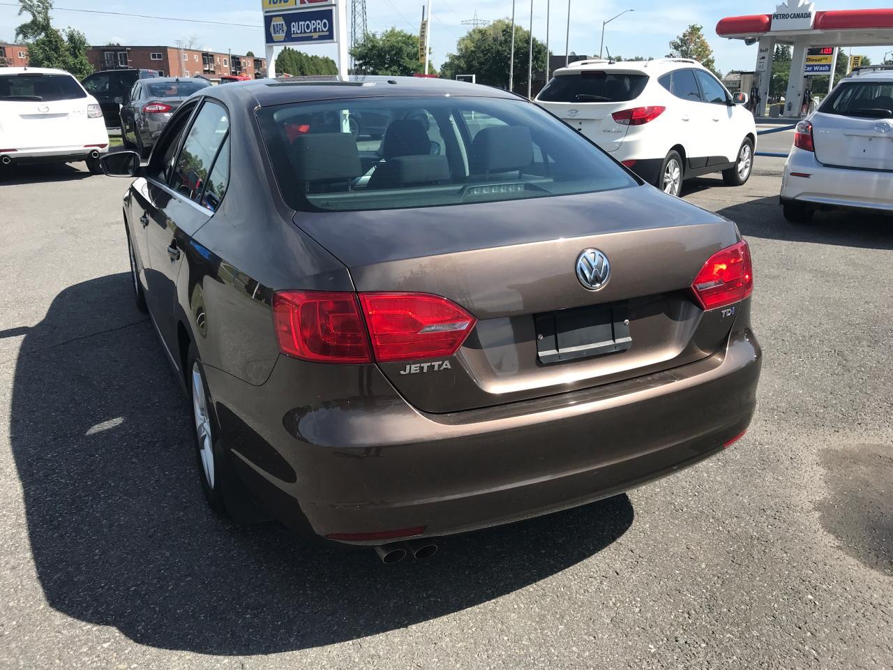 671081.11832450