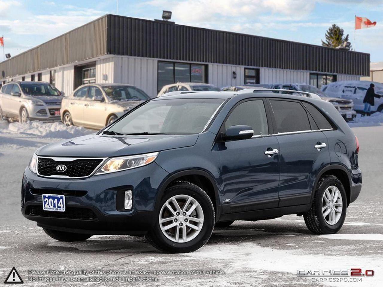 Used 2014 Kia Sorento LX for sale in Campbell River, BC