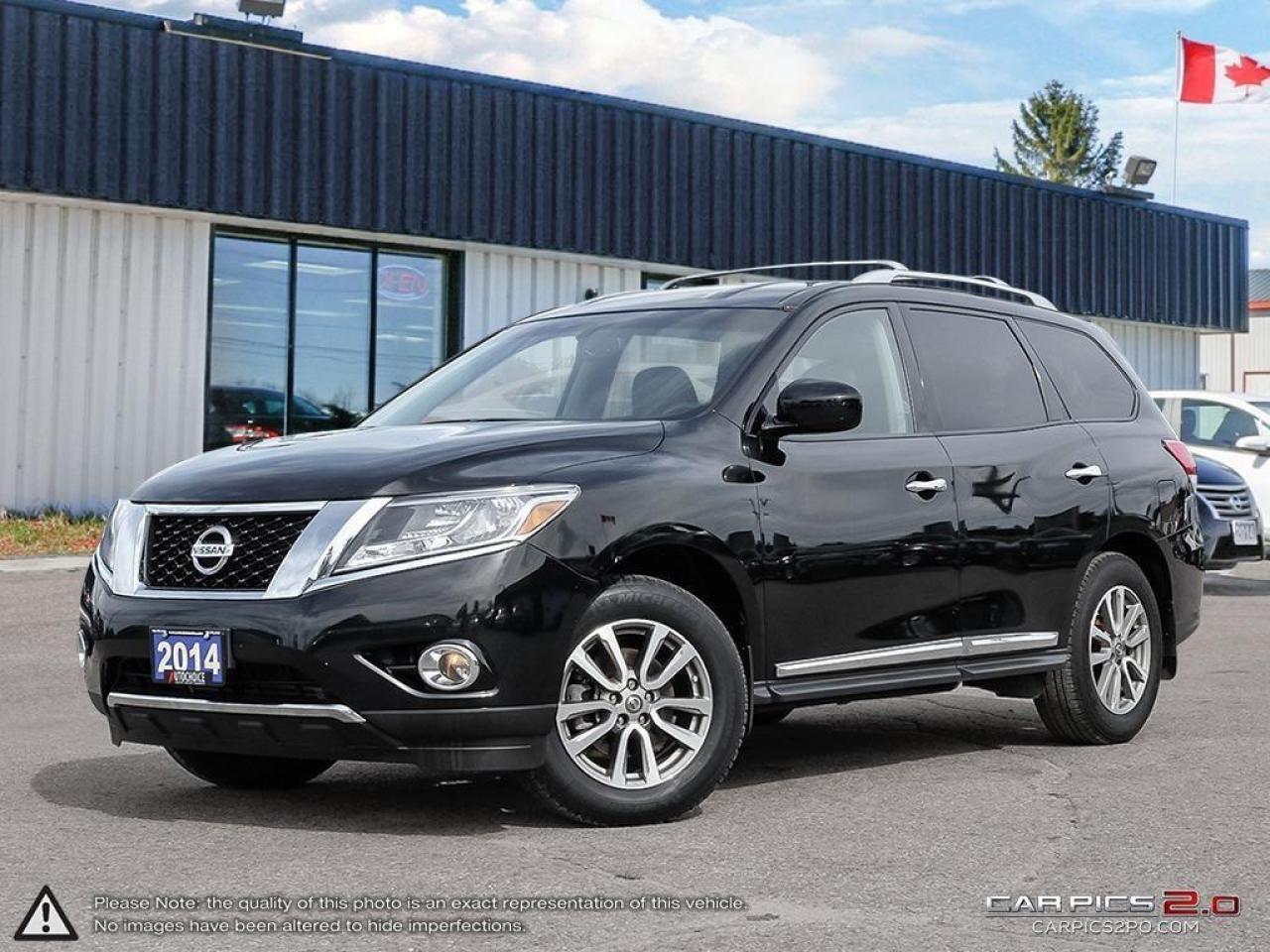 Used 2014 Nissan Pathfinder SL for sale in Campbell River, BC