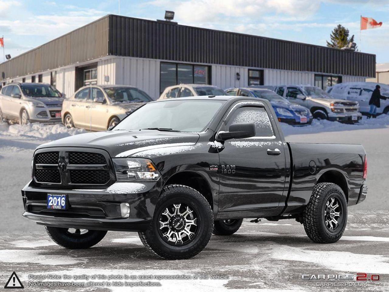 Used 2016 Ram 1500 Express,ONE OWNER,4X4,REARVIEW CAM,TOW PKG,B.TOOTH for sale in Campbell River, BC