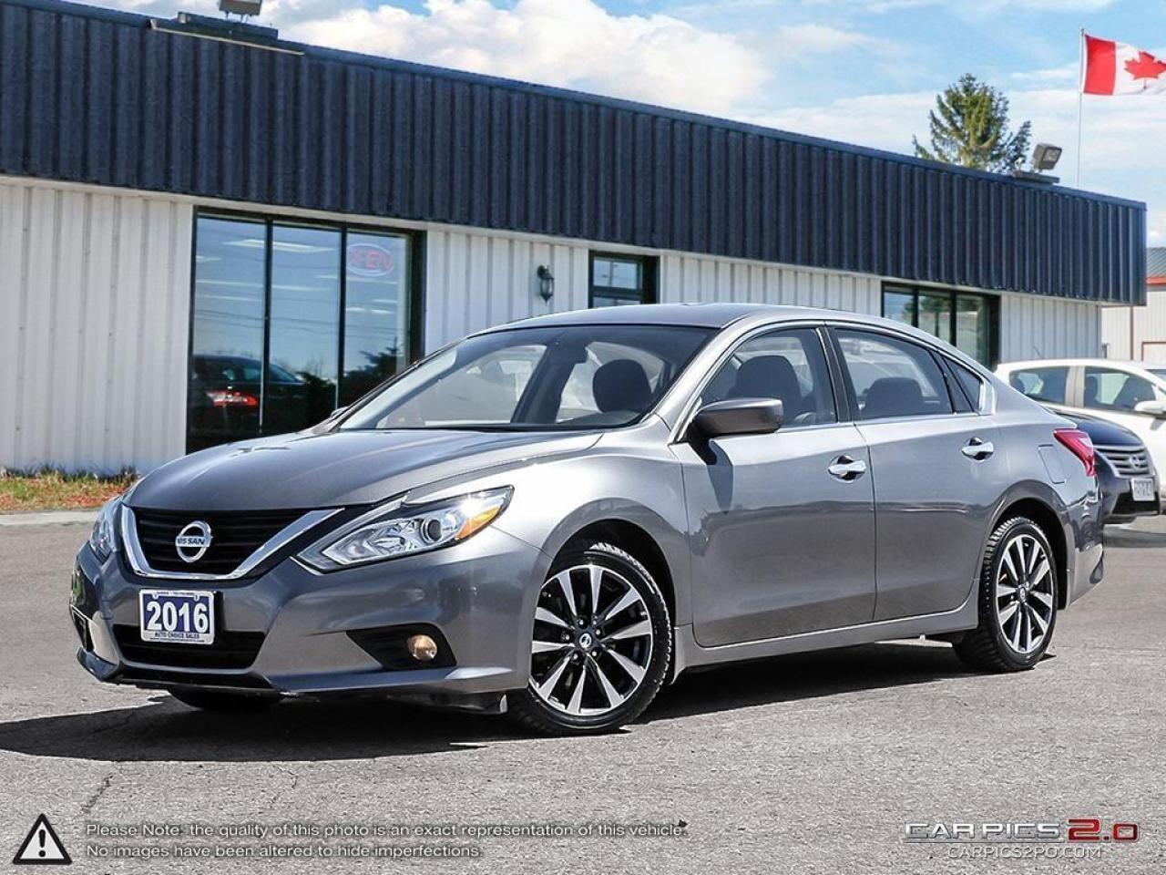 Used 2016 Nissan Altima 2.5 SV,REARVIEW CAM,B.TOOTH,HEATED SEATS for sale in Campbell River, BC