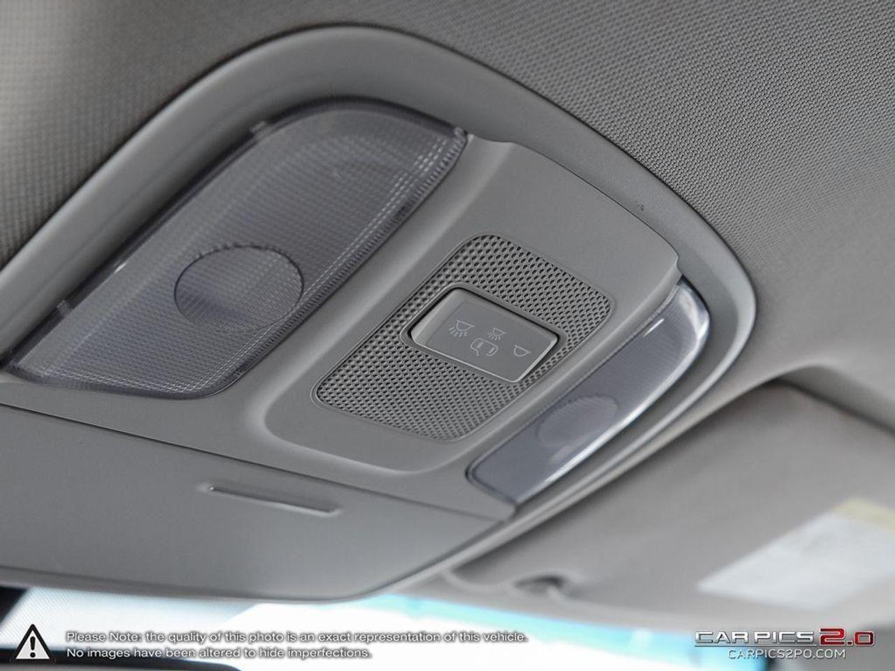 671113.11833121