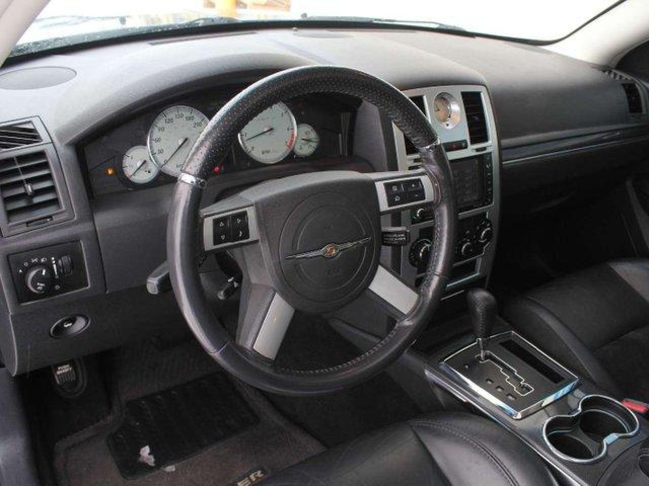 671457