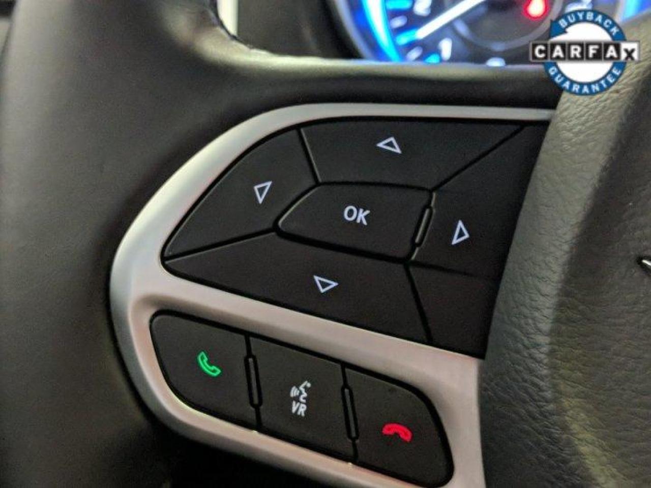 671463