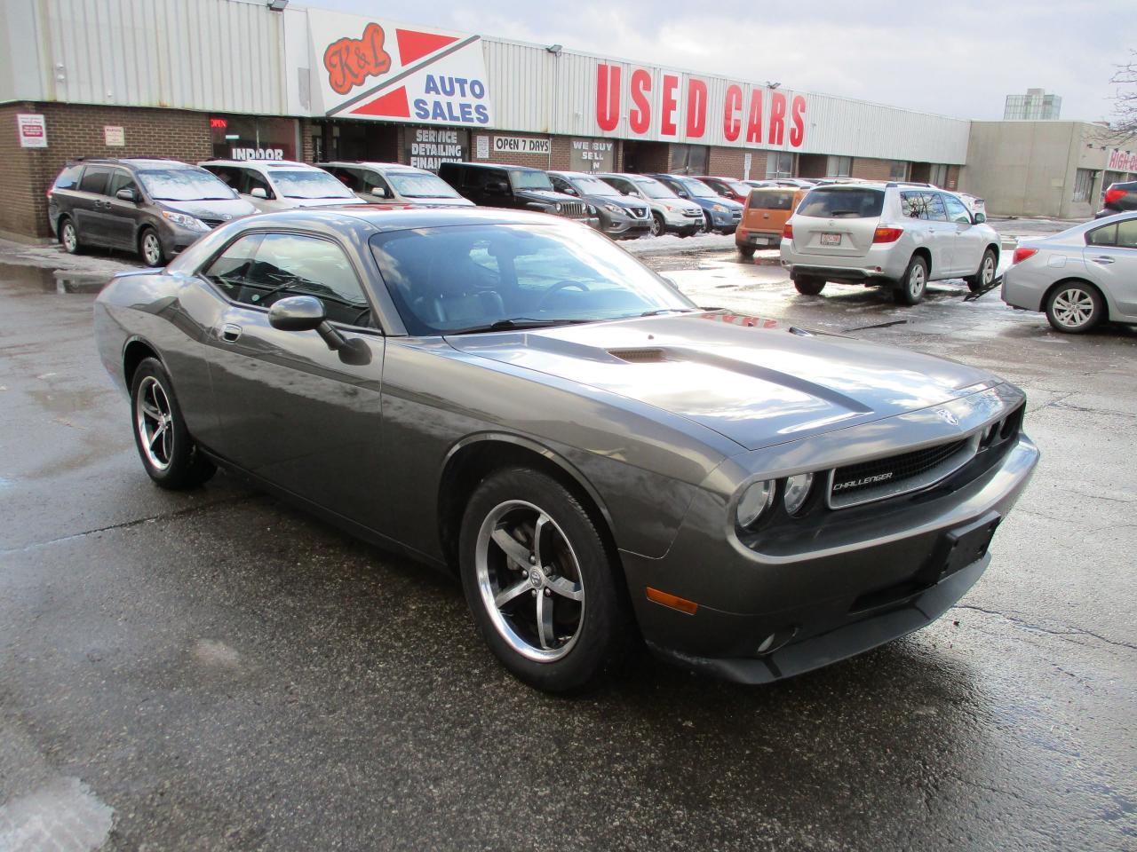 Used 2010 Dodge Challenger ~ LEATHER ~ SUNROOF for sale in Mississauga, ON