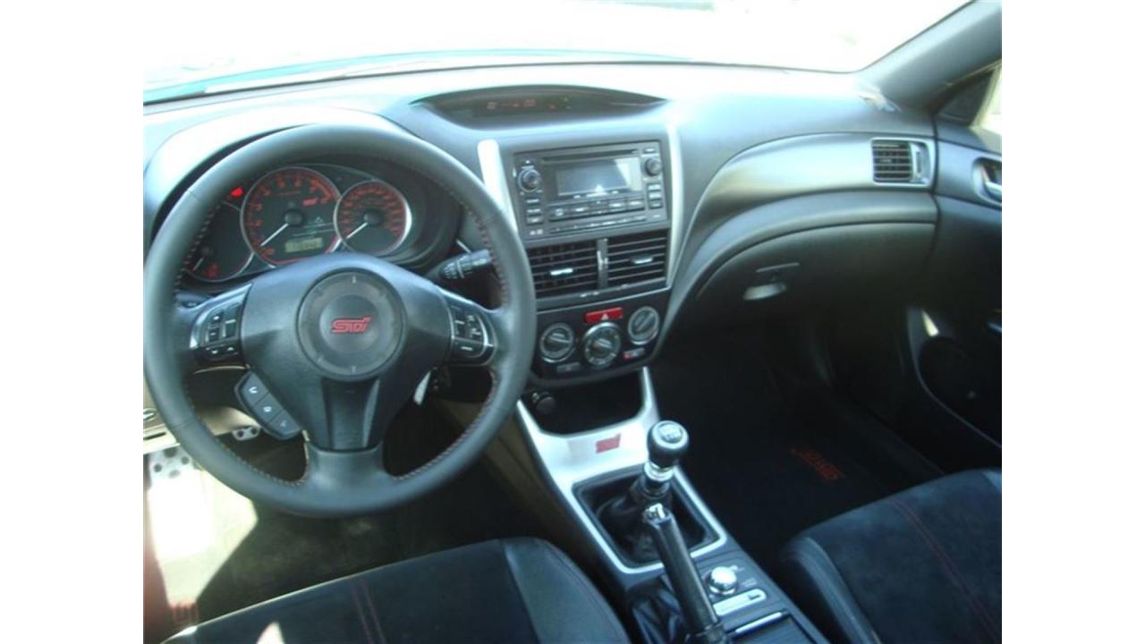671559.11840394